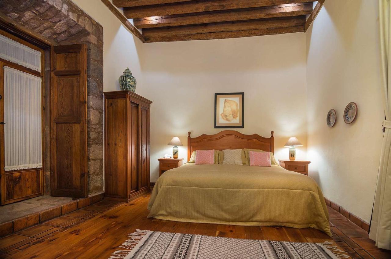 Hotel Casa Del Naranjo Пацкуаро Экстерьер фото