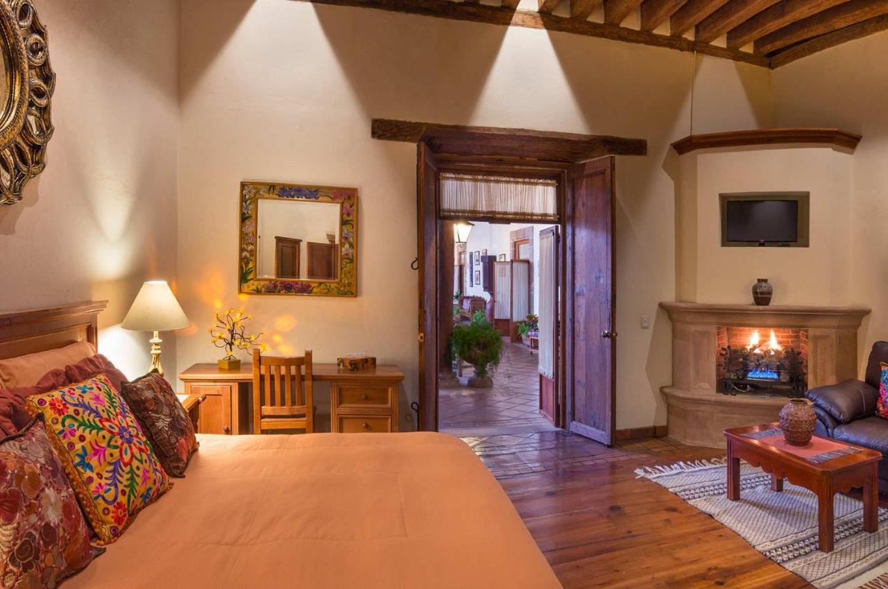 Hotel Casa Del Naranjo Пацкуаро Экстерьер фото