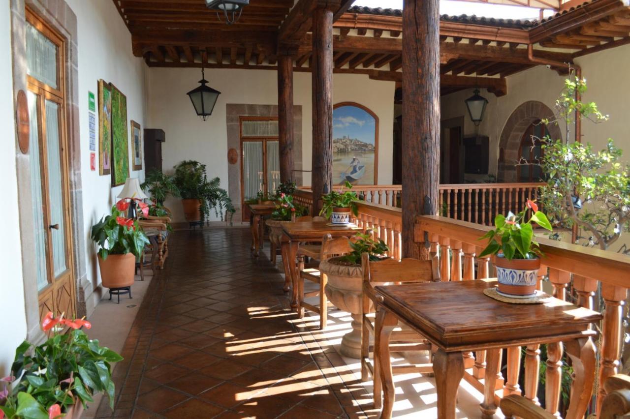 Hotel Casa Del Naranjo Пацкуаро Экстерьер фото
