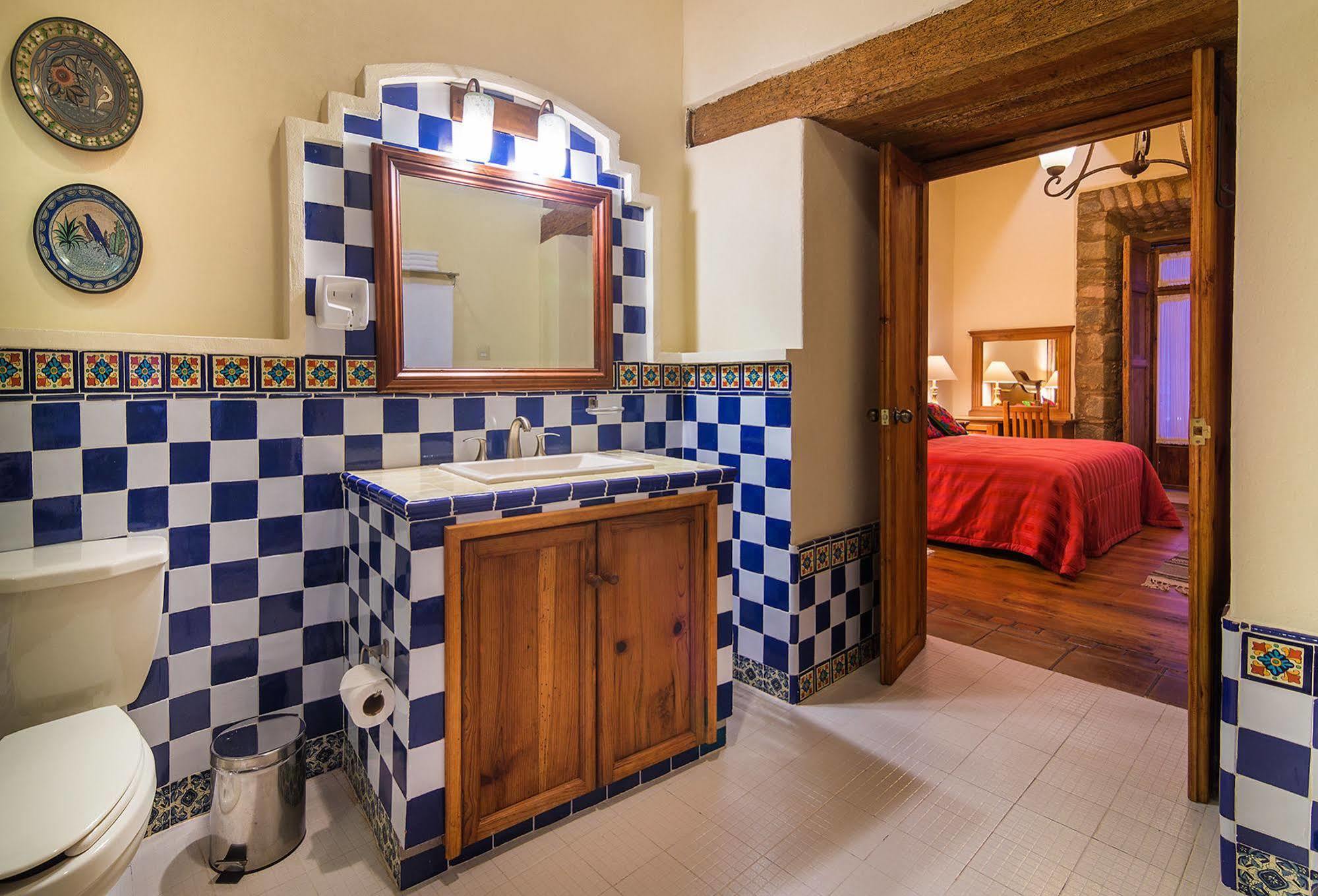 Hotel Casa Del Naranjo Пацкуаро Экстерьер фото